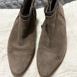 Women’s Taupe Suede Chelsea Boots - Sleek Slip-On Style